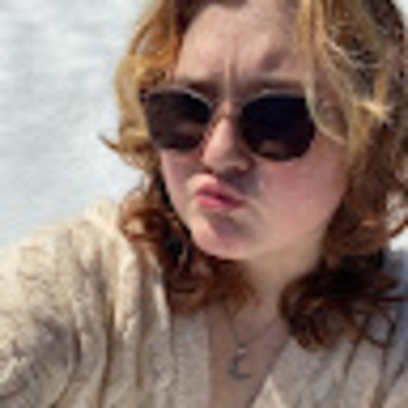 Meet your Posher, Jocelyn - Picture 1 of 1